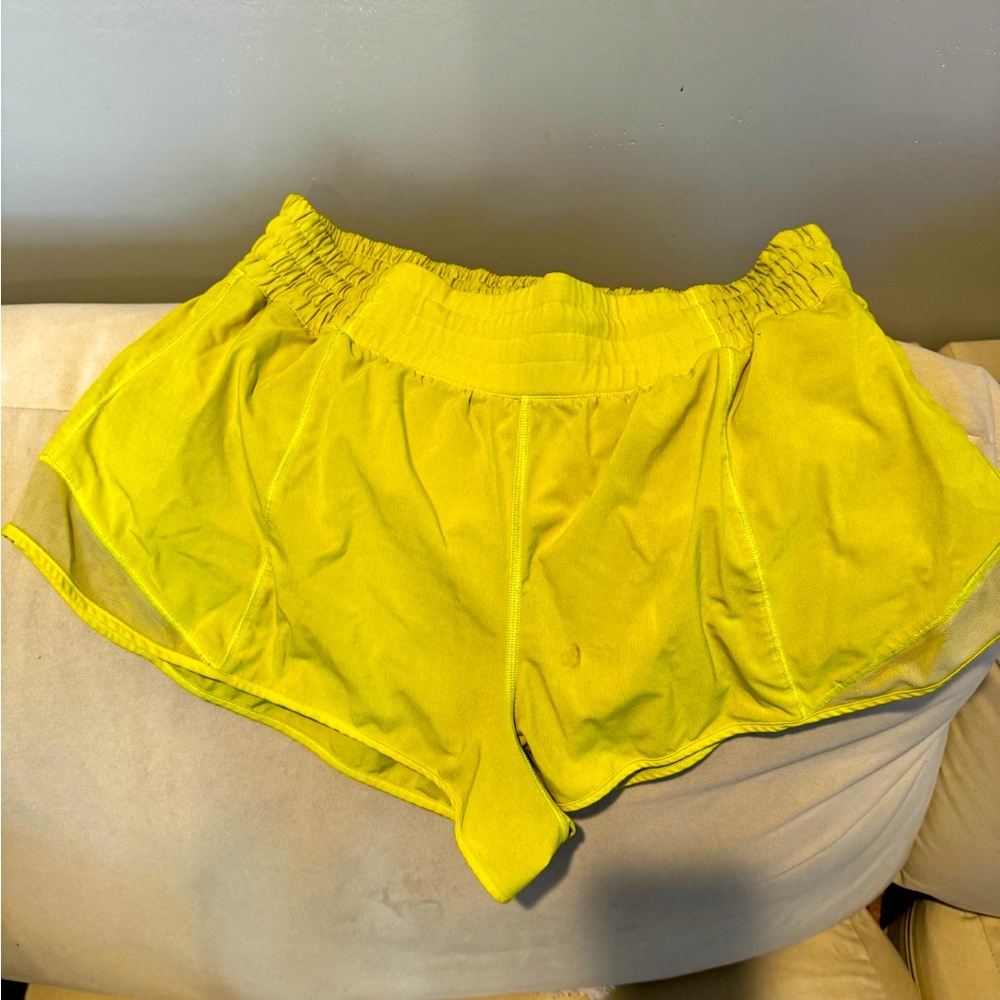 Lululemon hotty hot highlighter yellow size 12